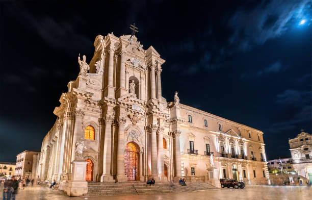istock Syracuse Cathedral in Syracuse - Sicily, Italy 874613986