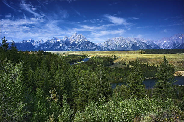 istock Grand Teton and Snake River in Wyoming 874656468