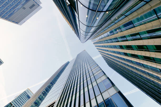 istock London office building skyscraper, working & meeting 874663428