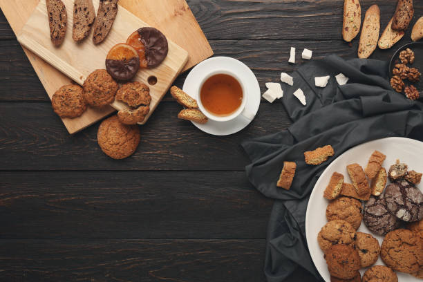 istock Oatmeals cookies and biscotti for warm winter evening 874738170