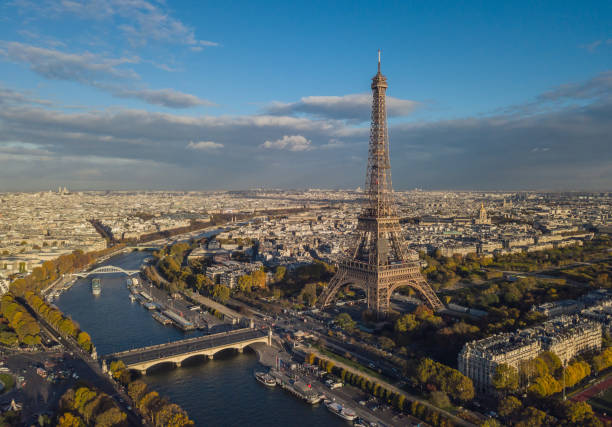 istock Cityscape of Paris 874748888