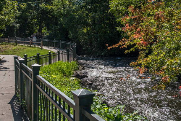 istock River in Minnehaha falls in Minneapolis, USA 874758178