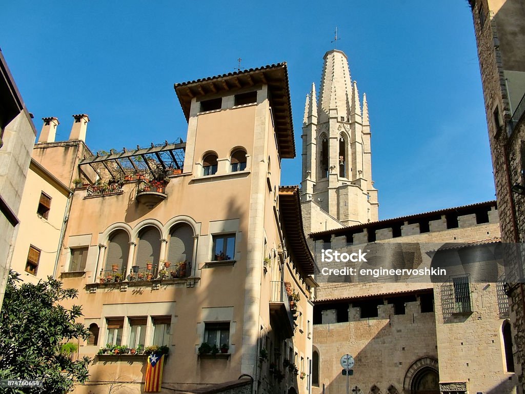 Maisons à Gérone, Espagne - Photo de Antique libre de droits