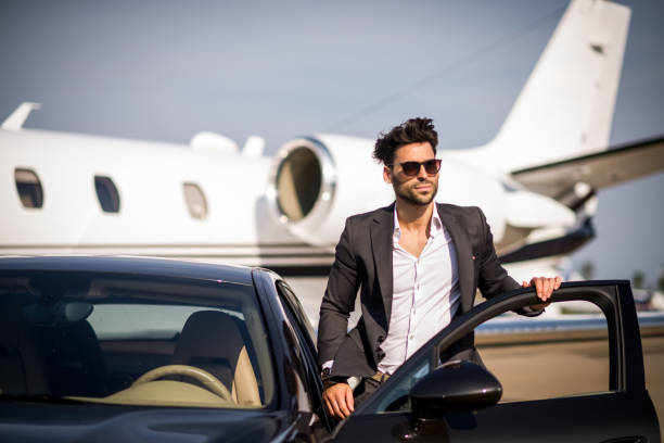 istock Man at the airport 874763880
