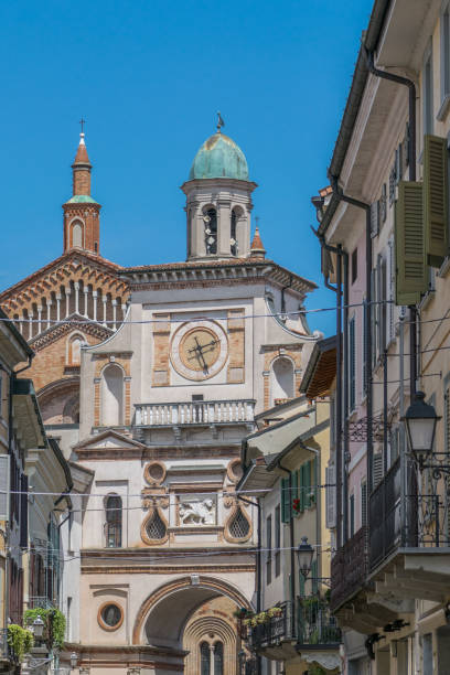 istock Gate to the city 874781268