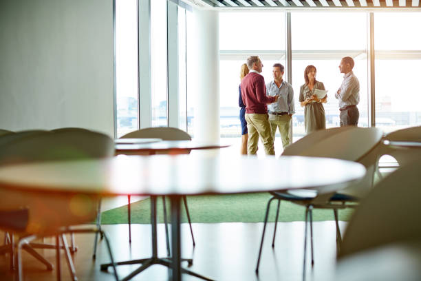 istock This office fosters communication 874803646