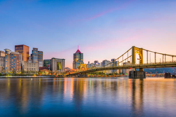 istock Pittsburgh, Pennsylvania, USA 874863452