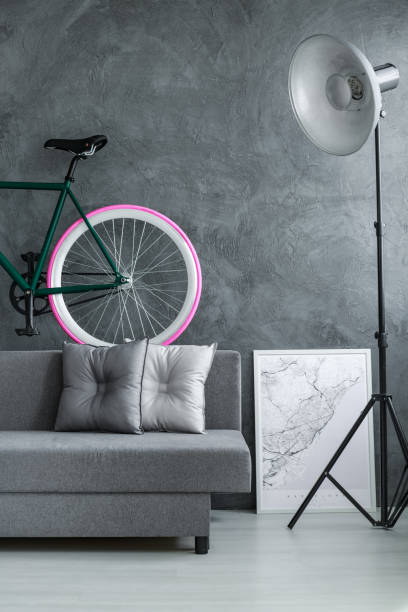 istock Monochromatic living room with lamp 874875090
