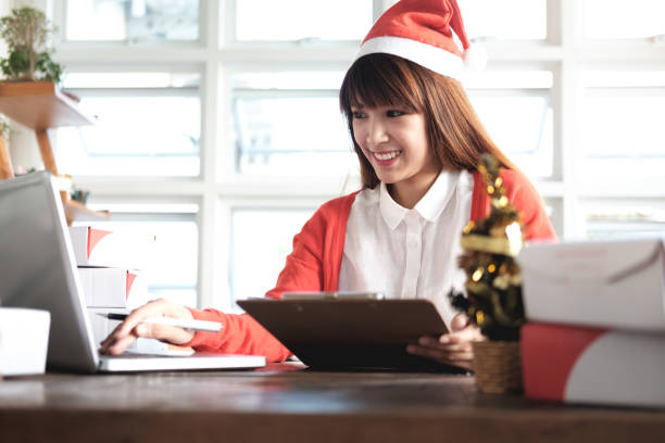 istock Online seller owner.Online shopping. 874947120