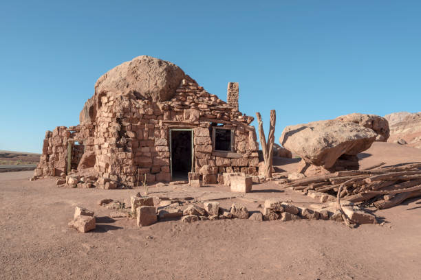 istock Abandoned stone house in the middle of nowhere 874958604