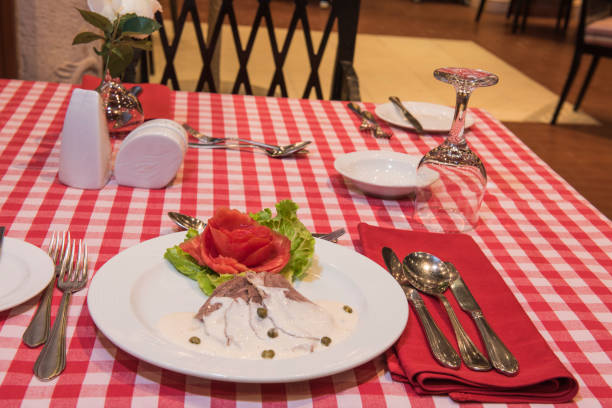 Roast beef in white sauce a la carte meal