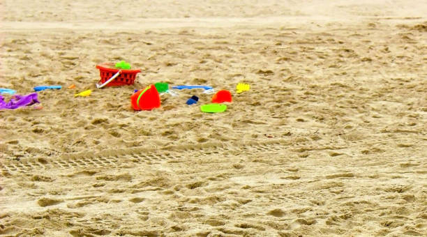 istock toys on the beach 874991152