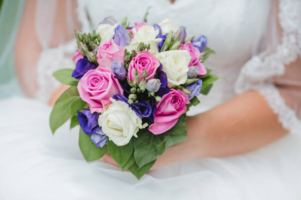 istock wedding flowers bride bouquet 875036000