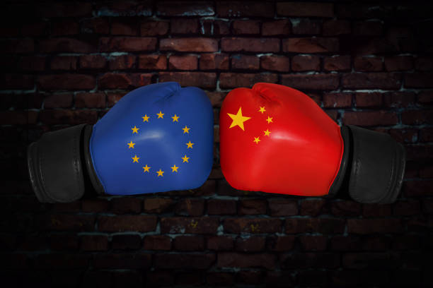 istock A boxing match between the USA and Russia 875110474