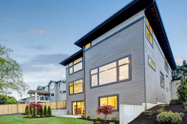 istock Luxurious new construction home in Bellevue, WA. 875183450