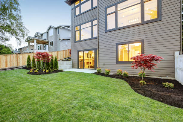 istock Luxurious new construction home in Bellevue, WA. 875186068