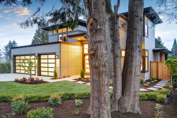 istock Luxurious new construction home in Bellevue, WA 875186194