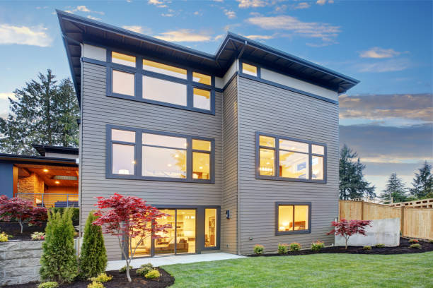 istock Luxurious new construction home in Bellevue, WA. 875186422