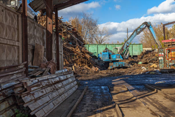 istock Recycling industry. recycling of old meta 875285304