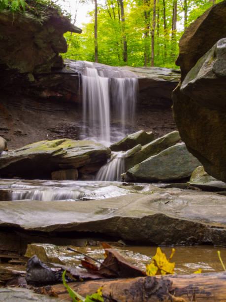istock Blue Hen Falls, Cuyahoga Valley National Park, Waterfall 875339864