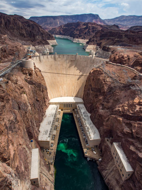 Hoover Dam, High Angle, Lake Mead Low Water Level A high angle image of the Hoover Dam with a low water level in Lake Mead. mauer park stock pictures, royalty-free photos & images