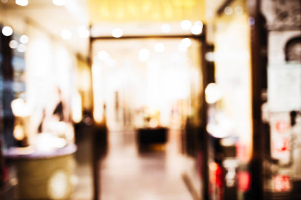 istock in the shopping mall 875388502