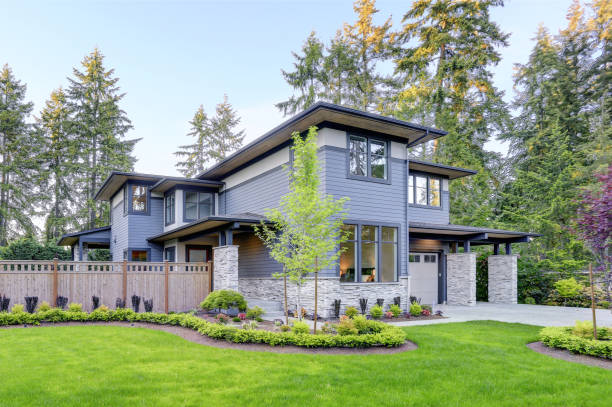 istock Luxurious home design with modern curb appeal in Bellevue. 875423566