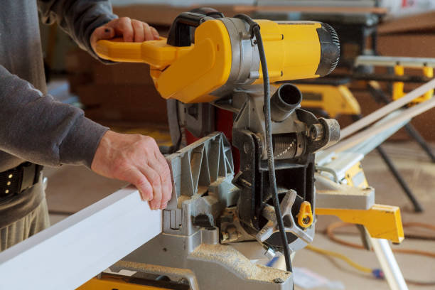 istock Circular Saw. Carpenter Using Circular Saw for wood 875450956