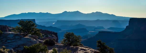 istock Sunrise Over Canyonlands, Utah 875474802