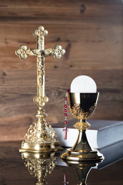 istock Sacrament of Communion. 875481266