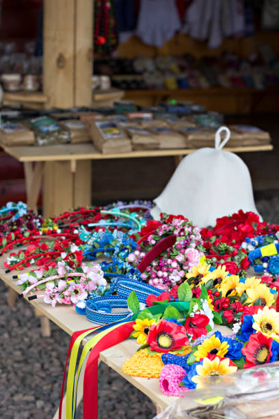 istock The market with Ukrainian souvenirs 875493648