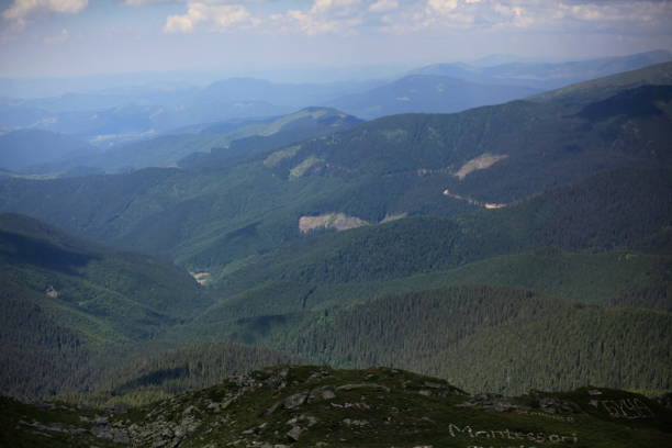 istock Chornohora ridge in the Ukrainian Carpathians 875602824