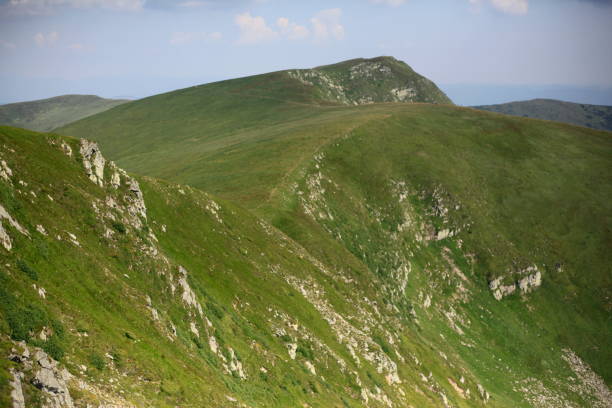istock Chornohora ridge in the Ukrainian Carpathians 875618698
