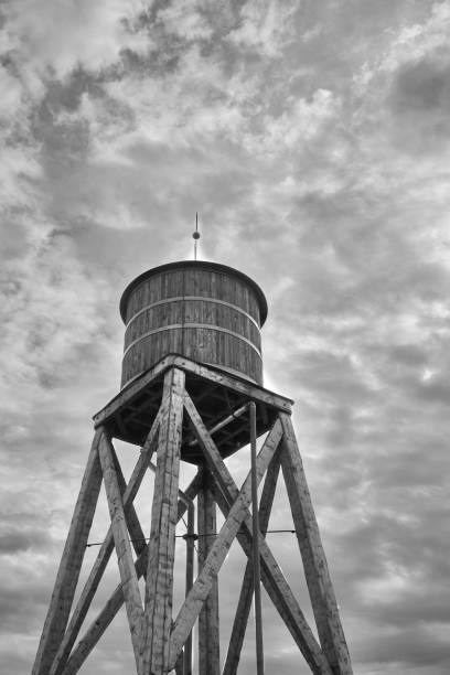 istock Northern Michigan bridge and lighthouse 875634928