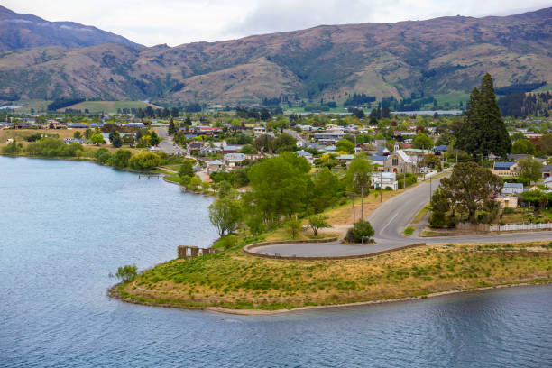 Cromwell Cromwell Lookout, Queenstown / New Zealand omarama stock pictures, royalty-free photos & images