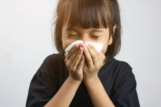 istock Young asian girl has cold 875940306