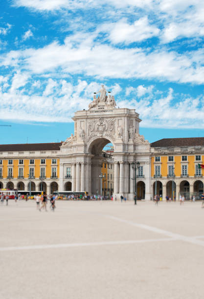 istock Triumphal Rua Augusta Arch in Lisbon. 875947248