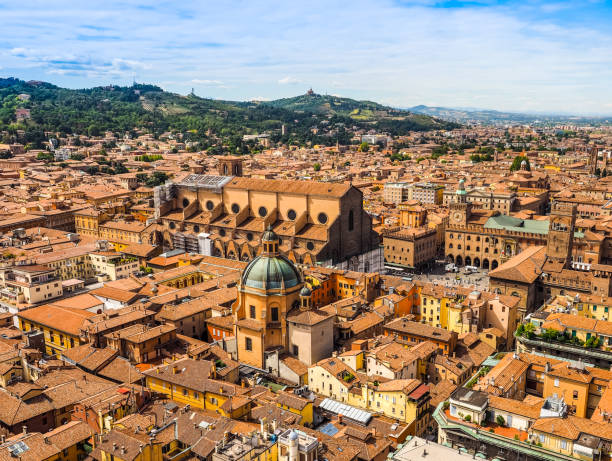 istock Aerial view of Bologna (hdr) 876003966