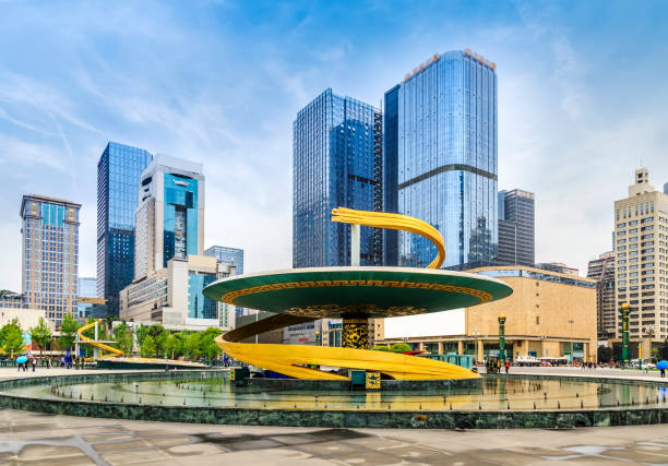 praça da cidade de chengdu e paisagem arquitetônica - chongqing china bridge asia - fotografias e filmes do acervo