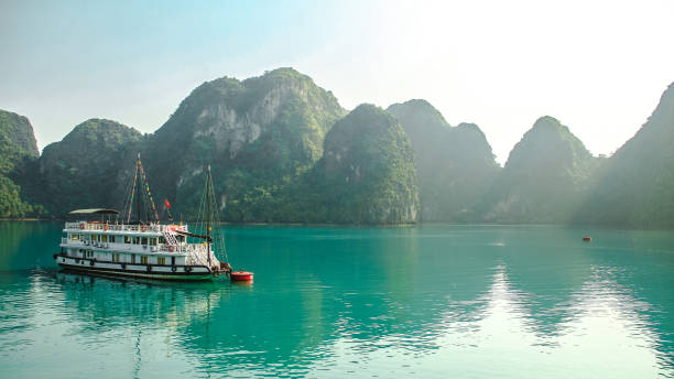 istock Travel Vietnam 876085932