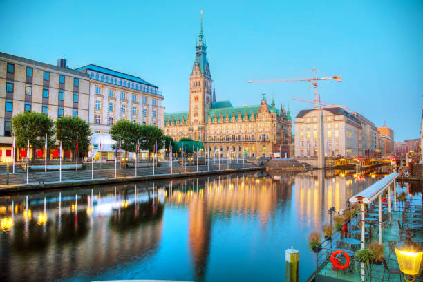 istock Rathaus of Hamburg, Germany 876158716
