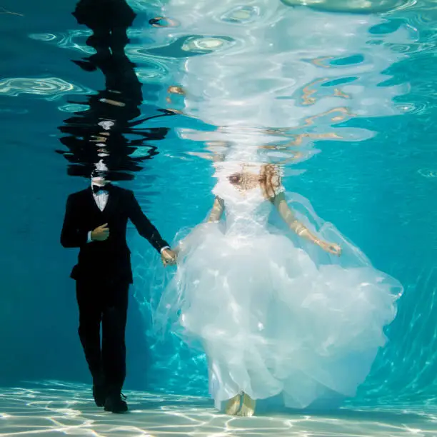 Photo of Underwater Wedding