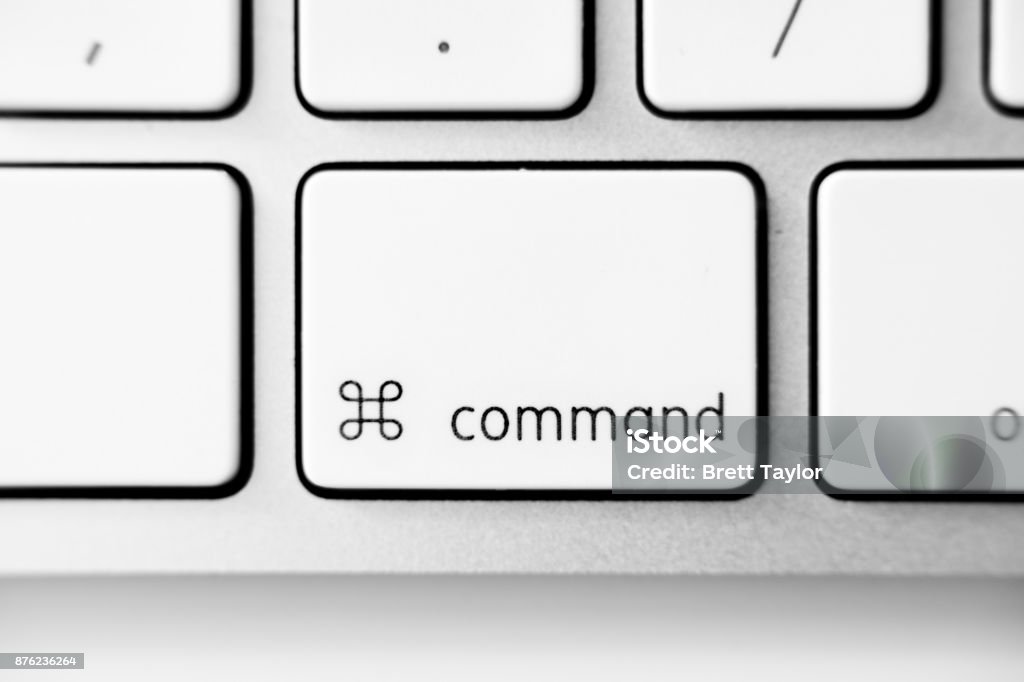 Closeup auf Aluminium und weiß Computer-Tastatur - Lizenzfrei Computertastatur Stock-Foto