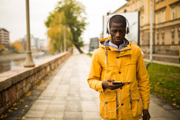 istock Listening to podcast on the way 876309436