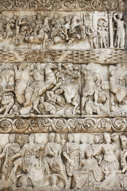 istock Ancient bas-relief on the Arch of Galerius 876604354