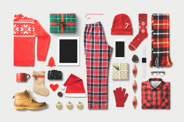 istock Christmas Shopping Flat Lay 876690610