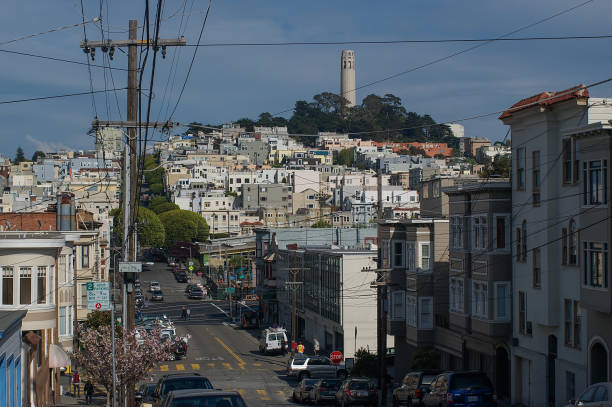 istock San Francisco, Lombard Street 876751814