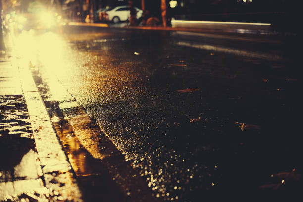 istock Rainy night in the big city 876799314