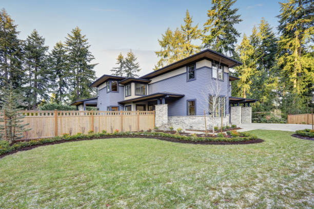 istock Luxurious new construction home in Bellevue, WA 876855714