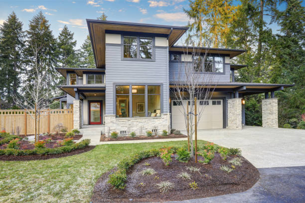 istock Luxurious new construction home in Bellevue, WA 876856124